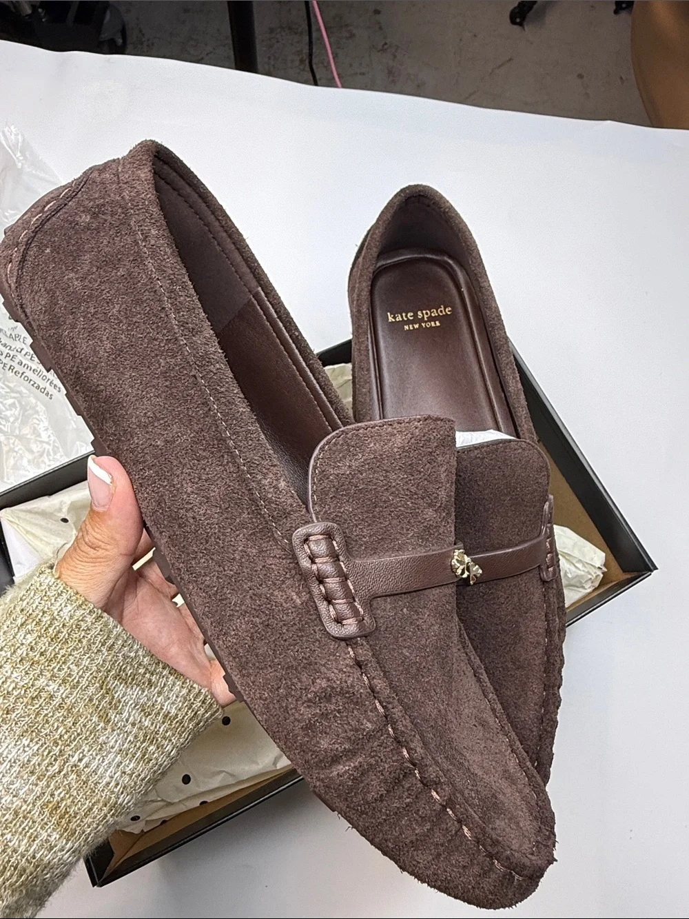 kate spade new york Women's Flower Stud Round Toe Moccasin Loafers Size 8